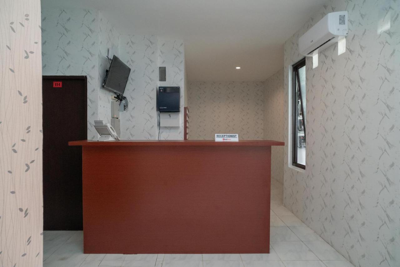 Reddoorz Near Sarinah Джакарта Екстериор снимка