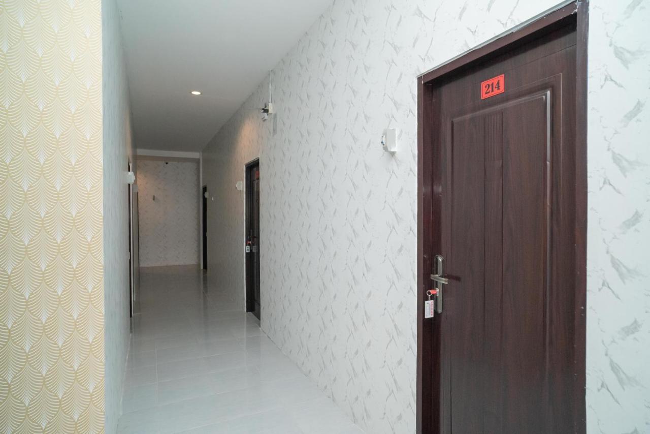Reddoorz Near Sarinah Джакарта Екстериор снимка