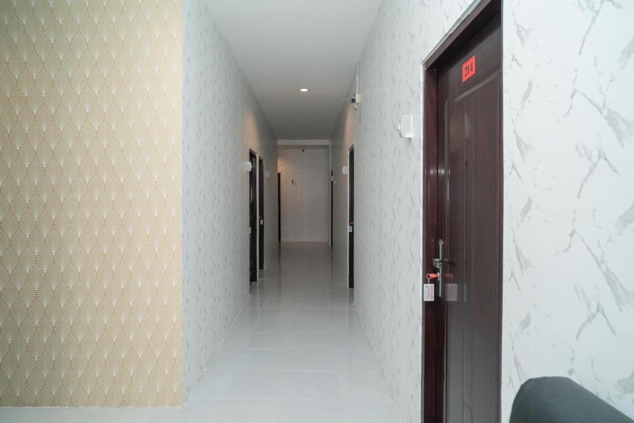 Reddoorz Near Sarinah Джакарта Екстериор снимка